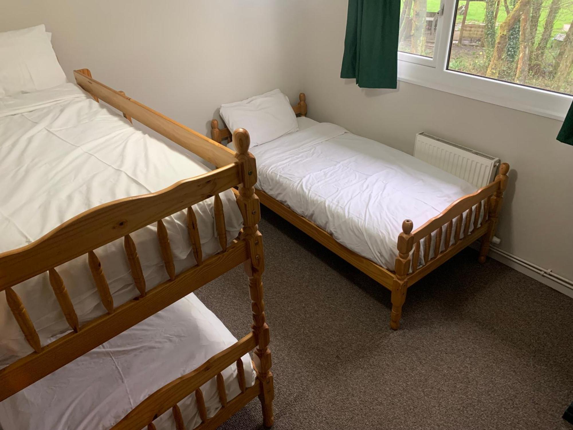 L And A Lodges Port Talbot Zewnętrze zdjęcie